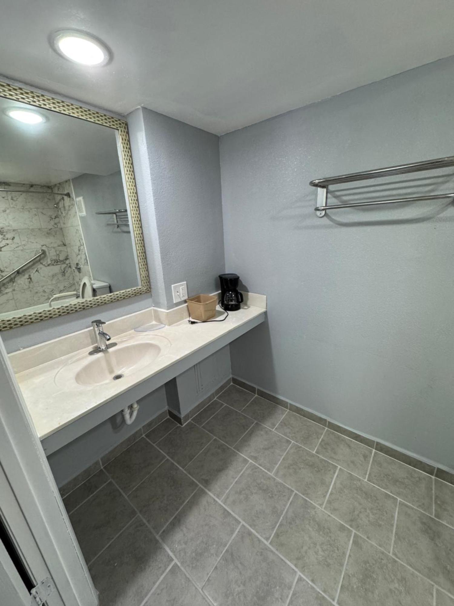 River Palm Hotel Мельбурн Экстерьер фото